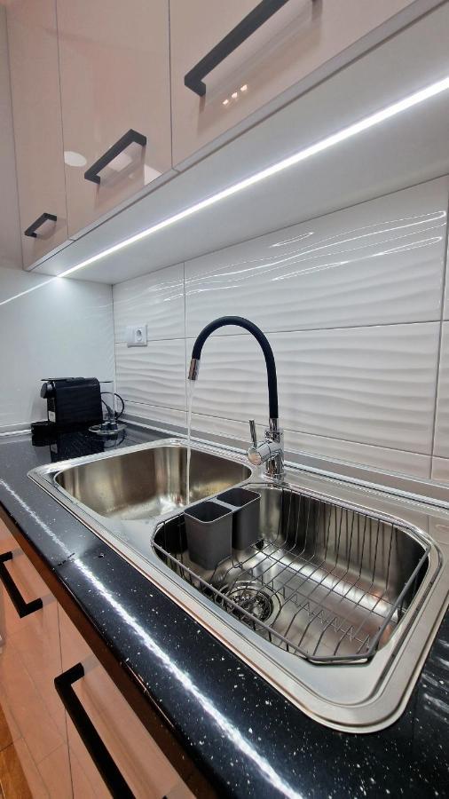 Pg Luxury Apartment カヴァラ エクステリア 写真