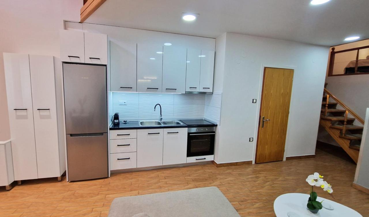 Pg Luxury Apartment カヴァラ エクステリア 写真