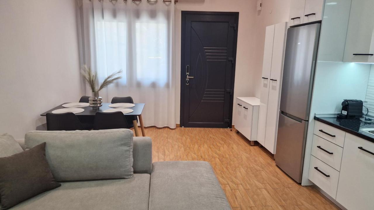 Pg Luxury Apartment カヴァラ エクステリア 写真